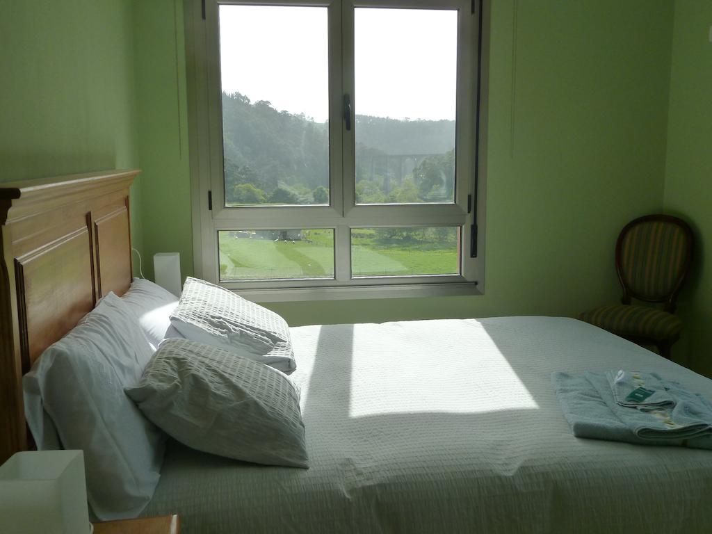 Apartamentos Arcos Del Esva Луарка Номер фото