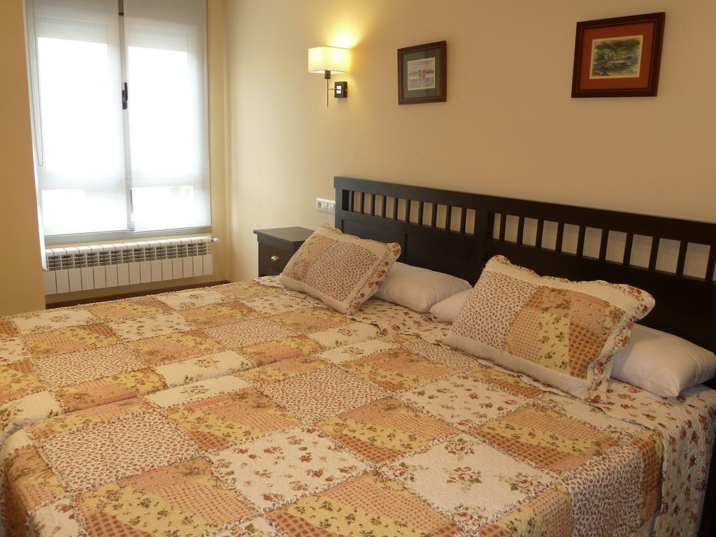 Apartamentos Arcos Del Esva Луарка Экстерьер фото